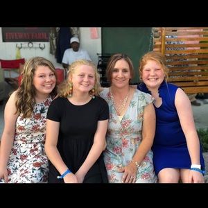 Meet your Posher, Caroline wesley